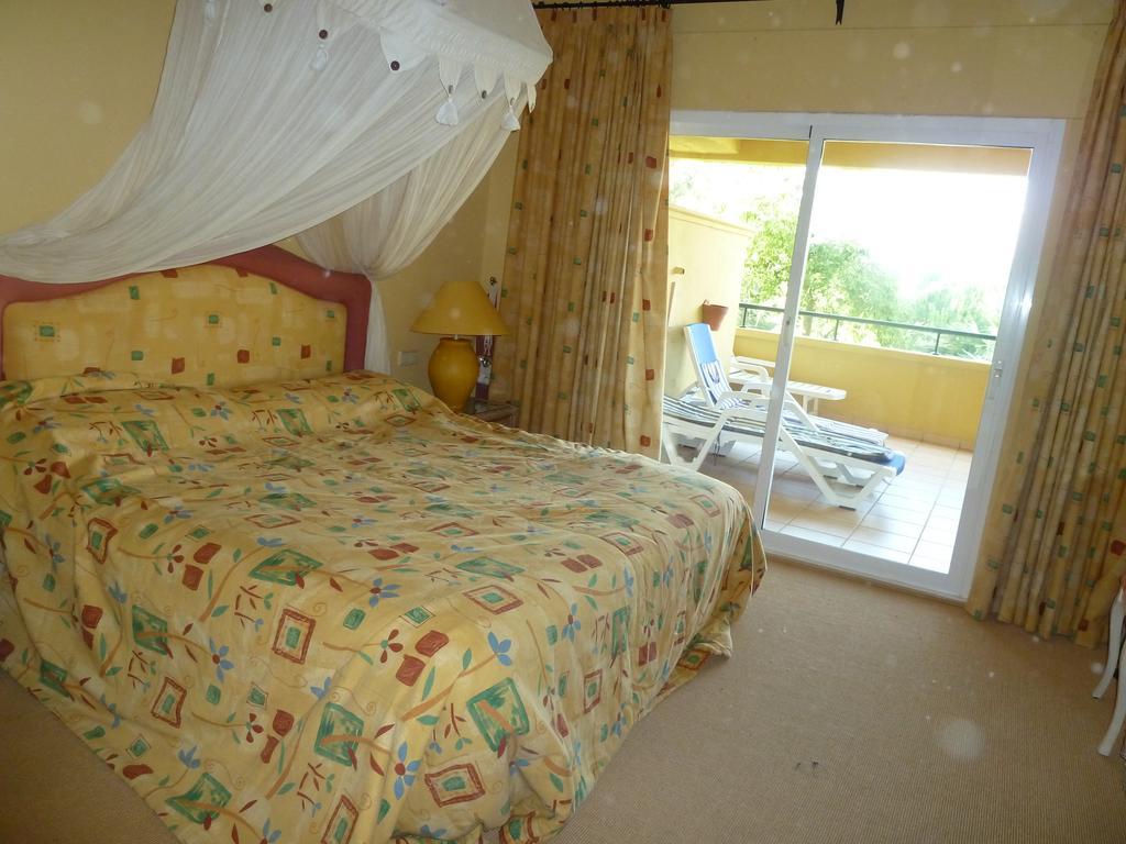 Greenlife Village Apartment Marbella Bilik gambar