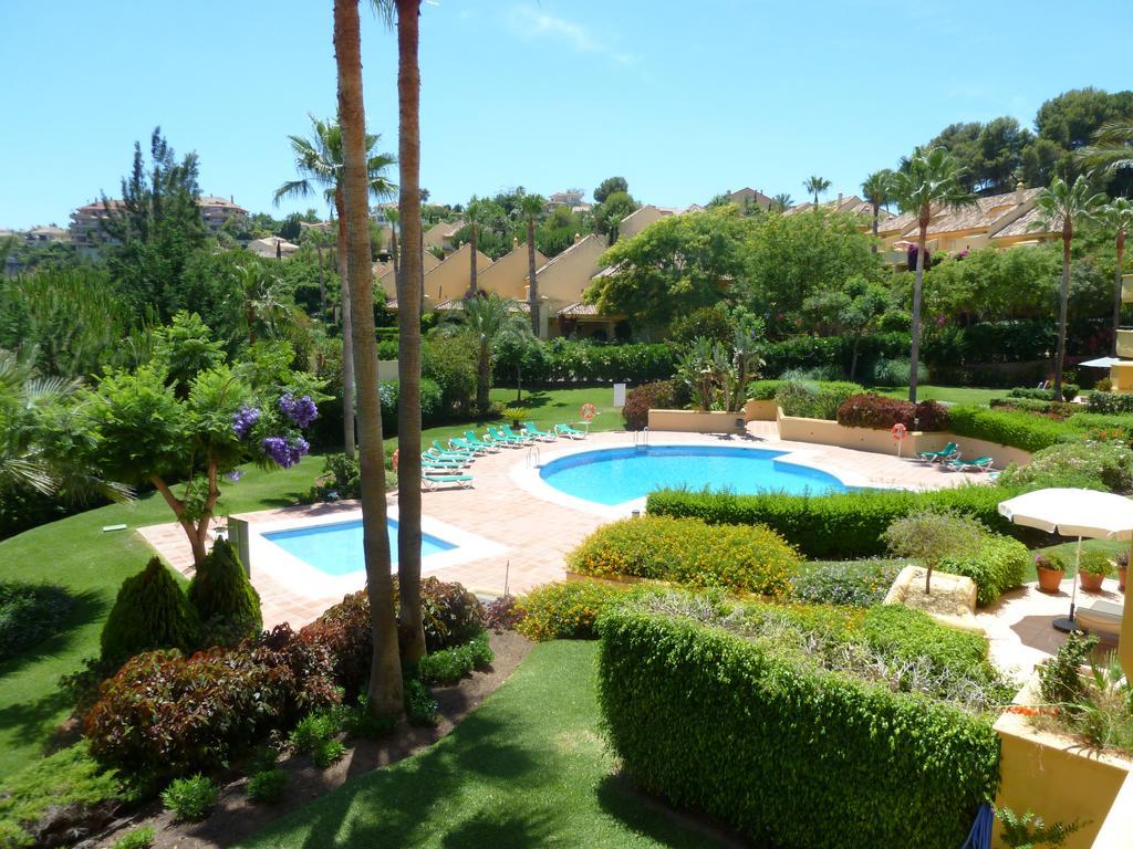Greenlife Village Apartment Marbella Bilik gambar