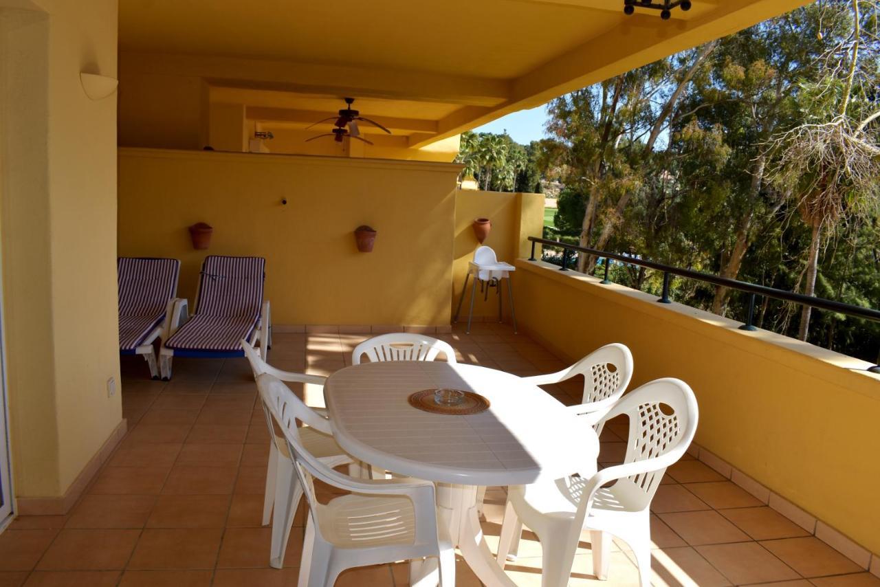 Greenlife Village Apartment Marbella Luaran gambar